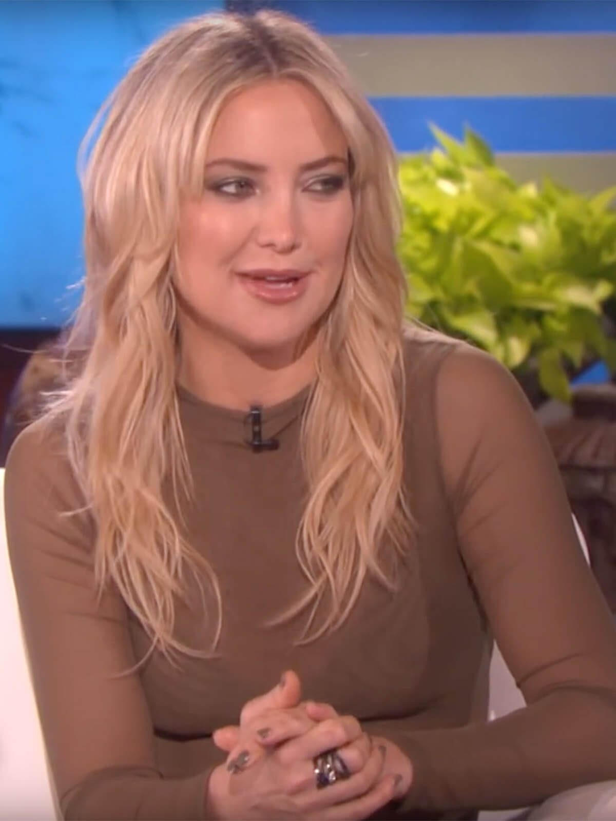 Kate hudson jewelry 2025